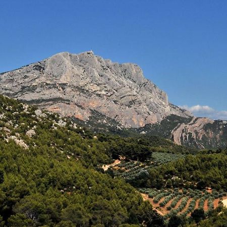 Studio A Deux Pas D'Aix Aix-en-Provence Bagian luar foto