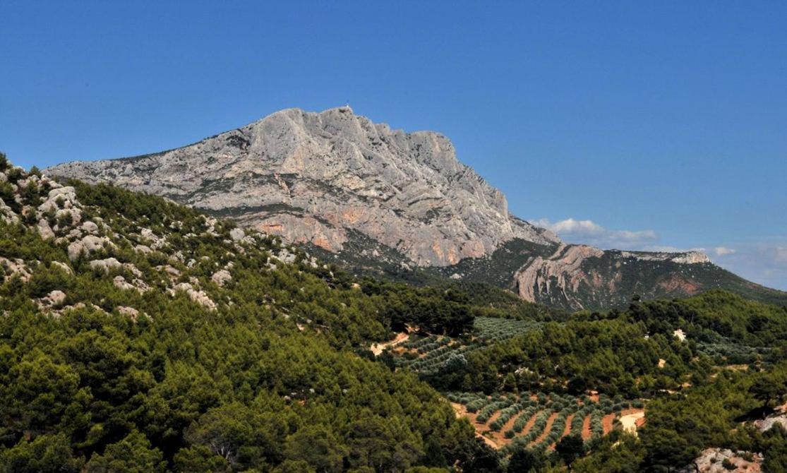 Studio A Deux Pas D'Aix Aix-en-Provence Bagian luar foto